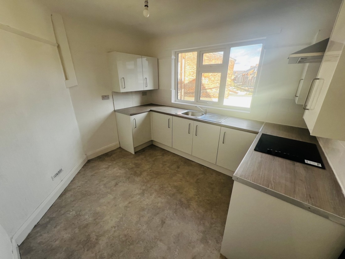 View Full Details for New Chester Road, Wirral, Merseyside, CH62